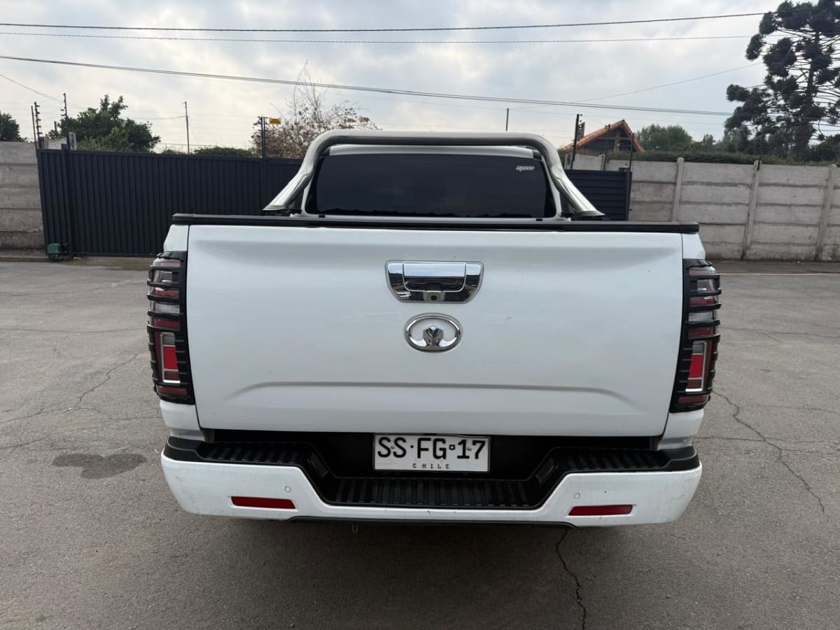 2023 Great Wall Poer 4x4 Blanco - Miniatura 4