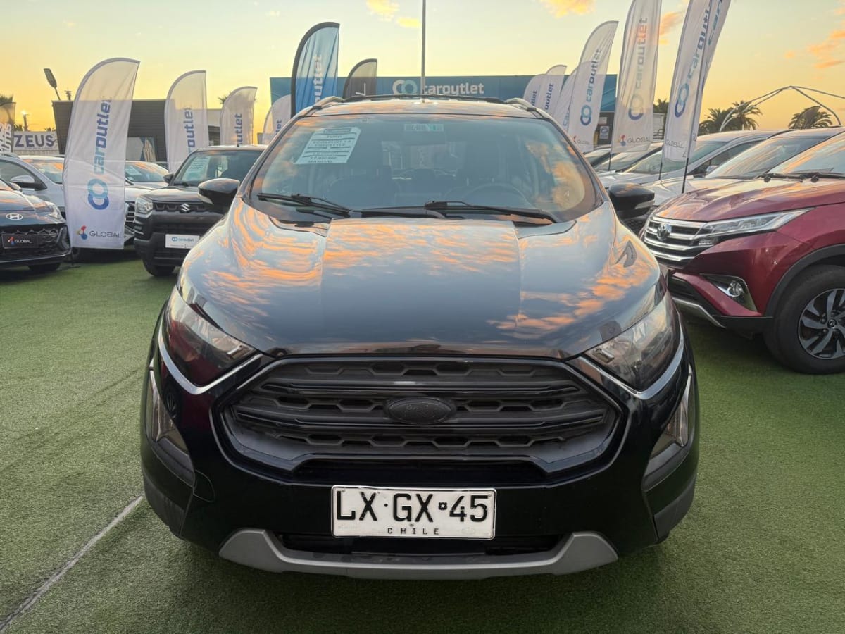 2021 Ford Ecosport Freestyle 1.5 Negro - Miniatura 8