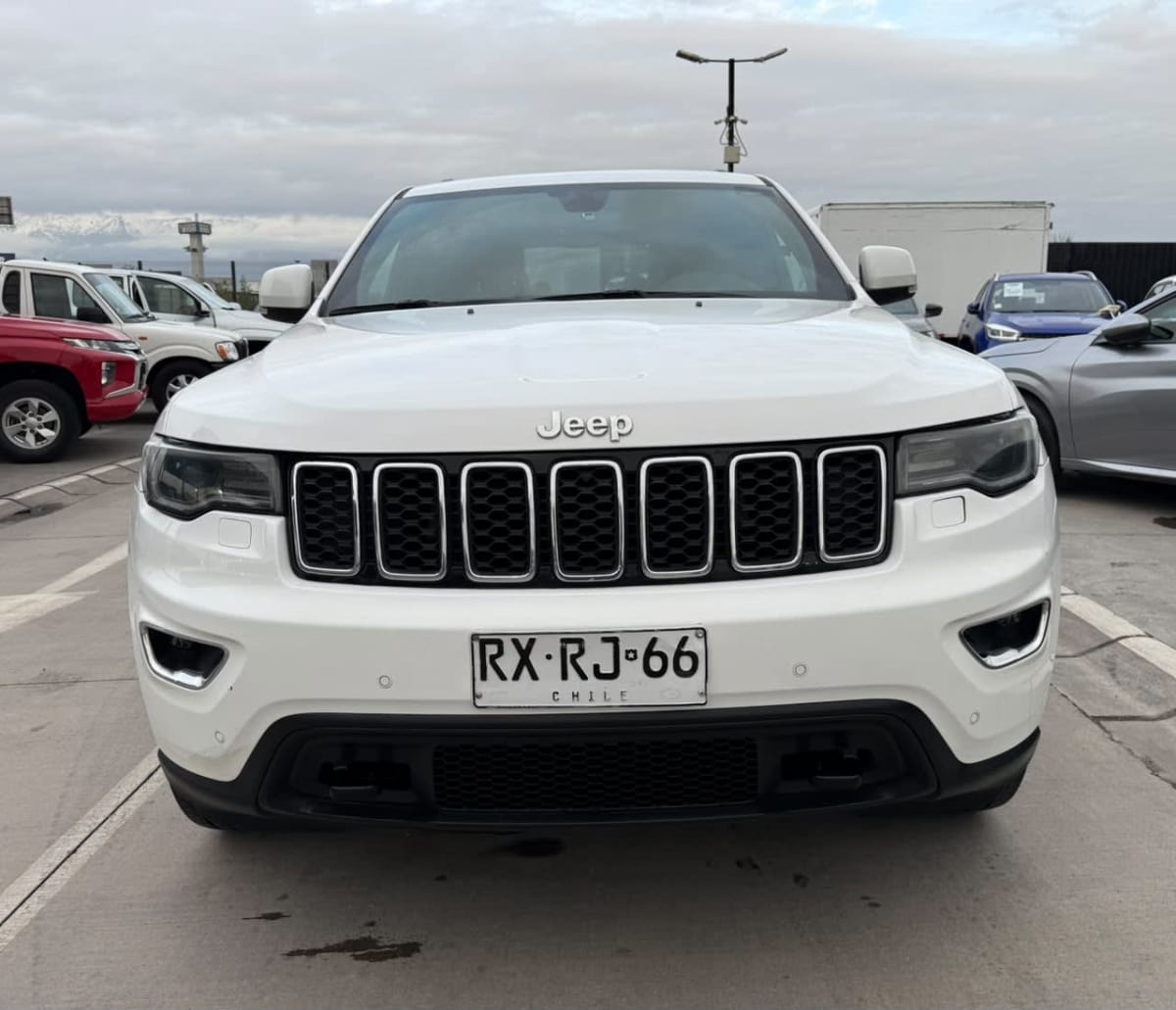 2022 Jeep Grand Cherokee Laredo Blanco - Miniatura 8