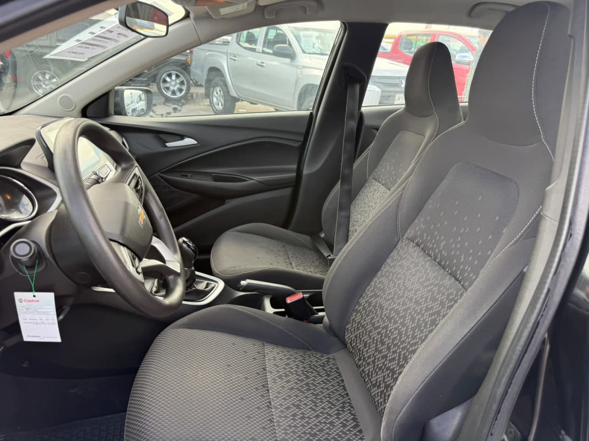 2022 Chevrolet Onix NB LT Negro - Miniatura 9