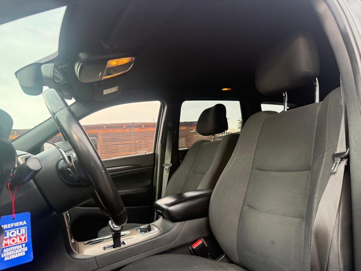 2014 Jeep NEW Grand Cherokee Negro - Miniatura 10