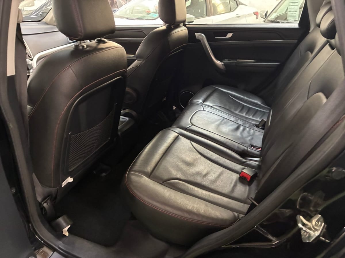 2020 Haval H6 4x4 Negro - Miniatura 10
