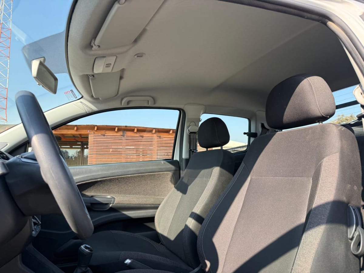2025 Volkswagen Saveiro CD 4x2 Blanco - Miniatura 10