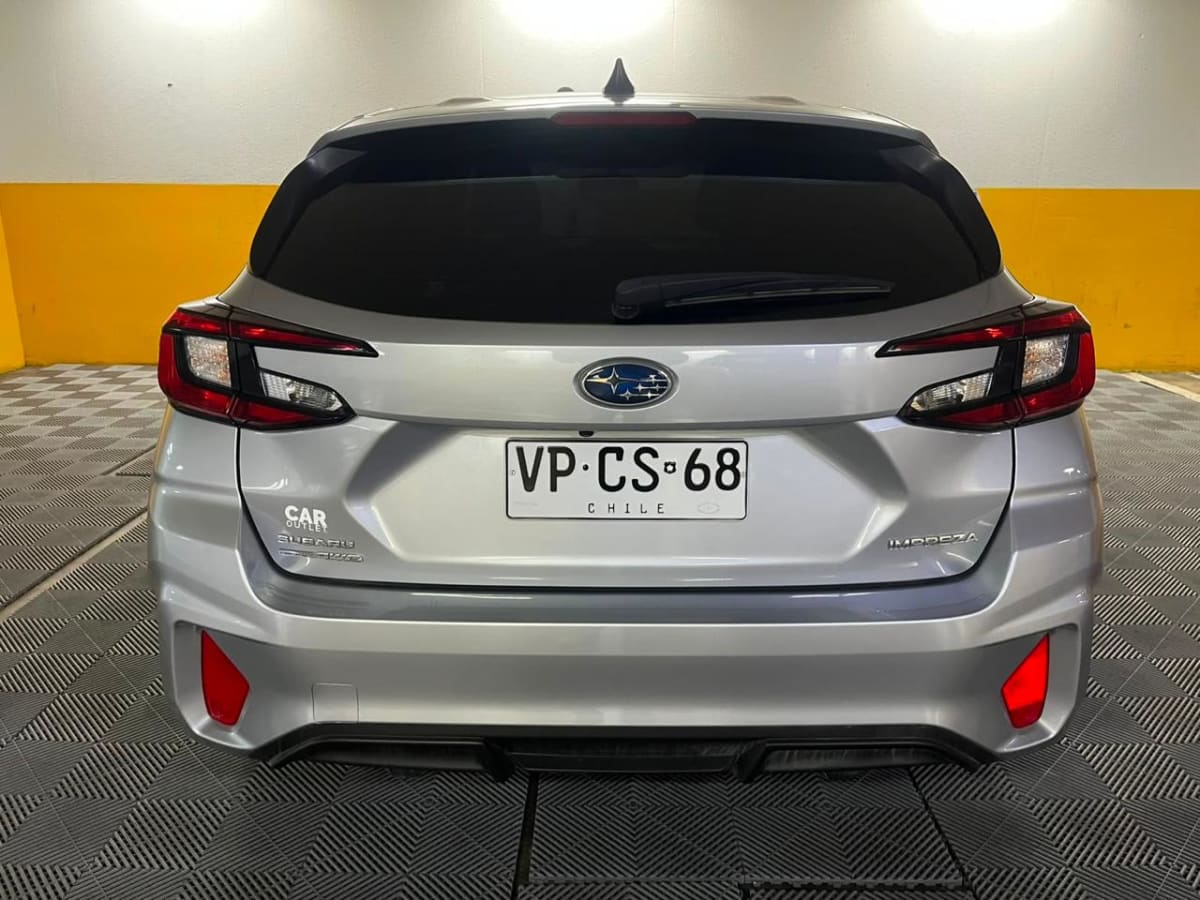 2026 Subaru Impreza 2.0 Plata - Miniatura 4