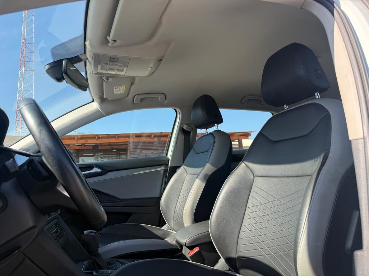 2024 Volkswagen Taos TSI 1.4 Blanco - Miniatura 9