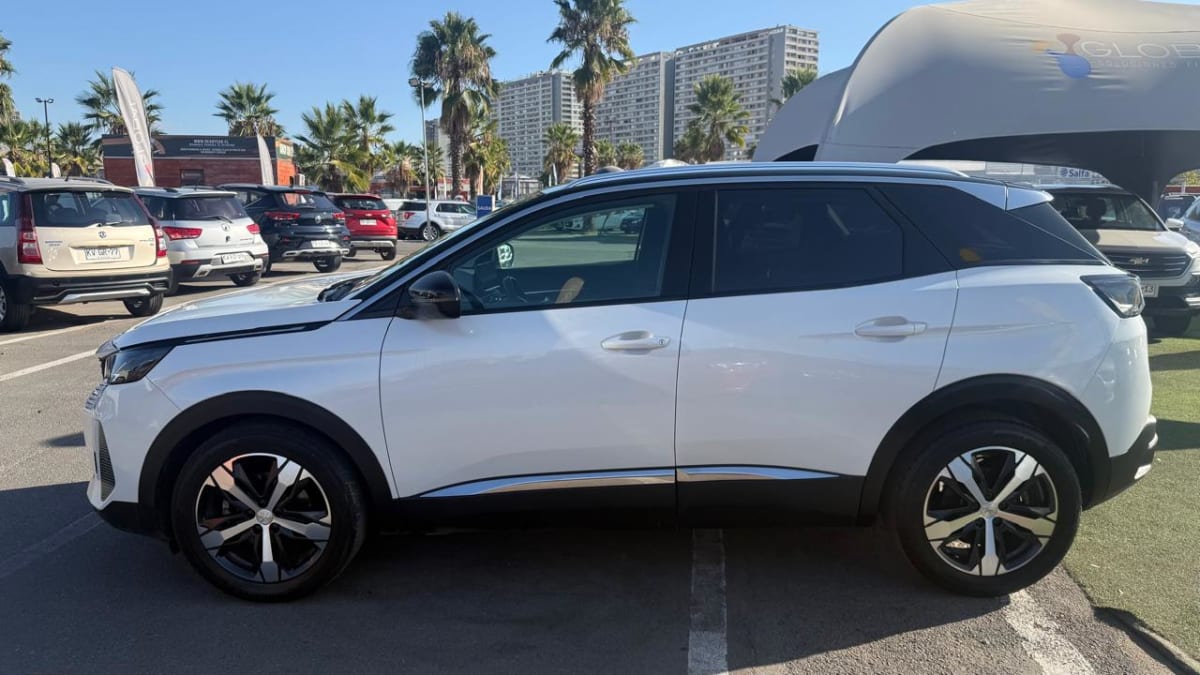 2022 Peugeot 3008 THP 165hp Blanco - Miniatura 2