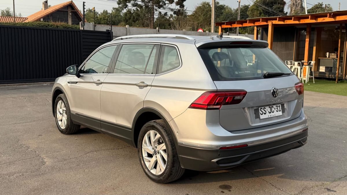 2023 Volkswagen Tiguan 1.4 Plata - Miniatura 3