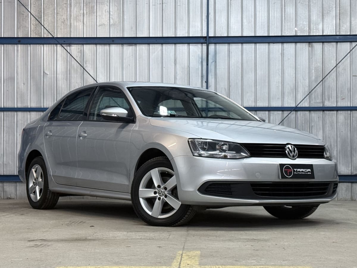 2014 Volkswagen Vento 2.0 - Miniatura 2