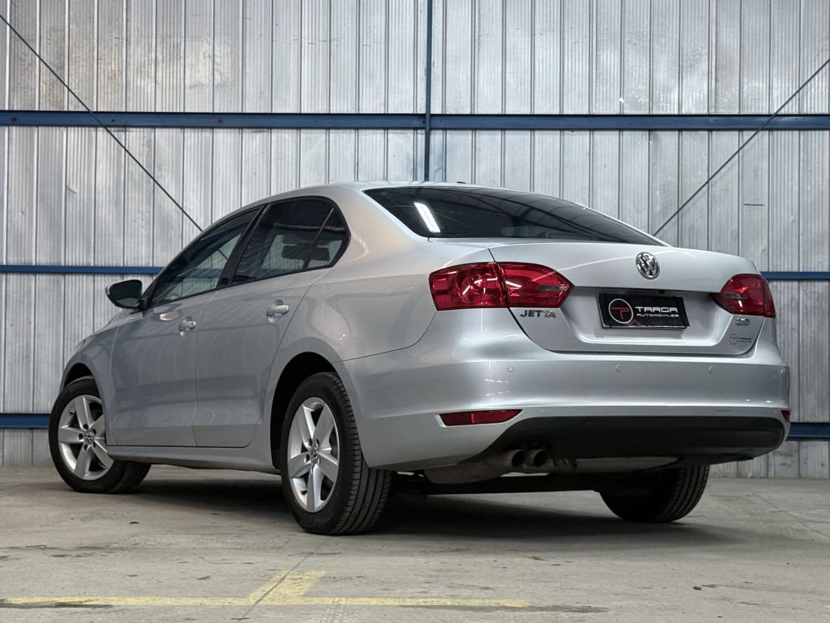 2014 Volkswagen Vento 2.0 - Miniatura 6