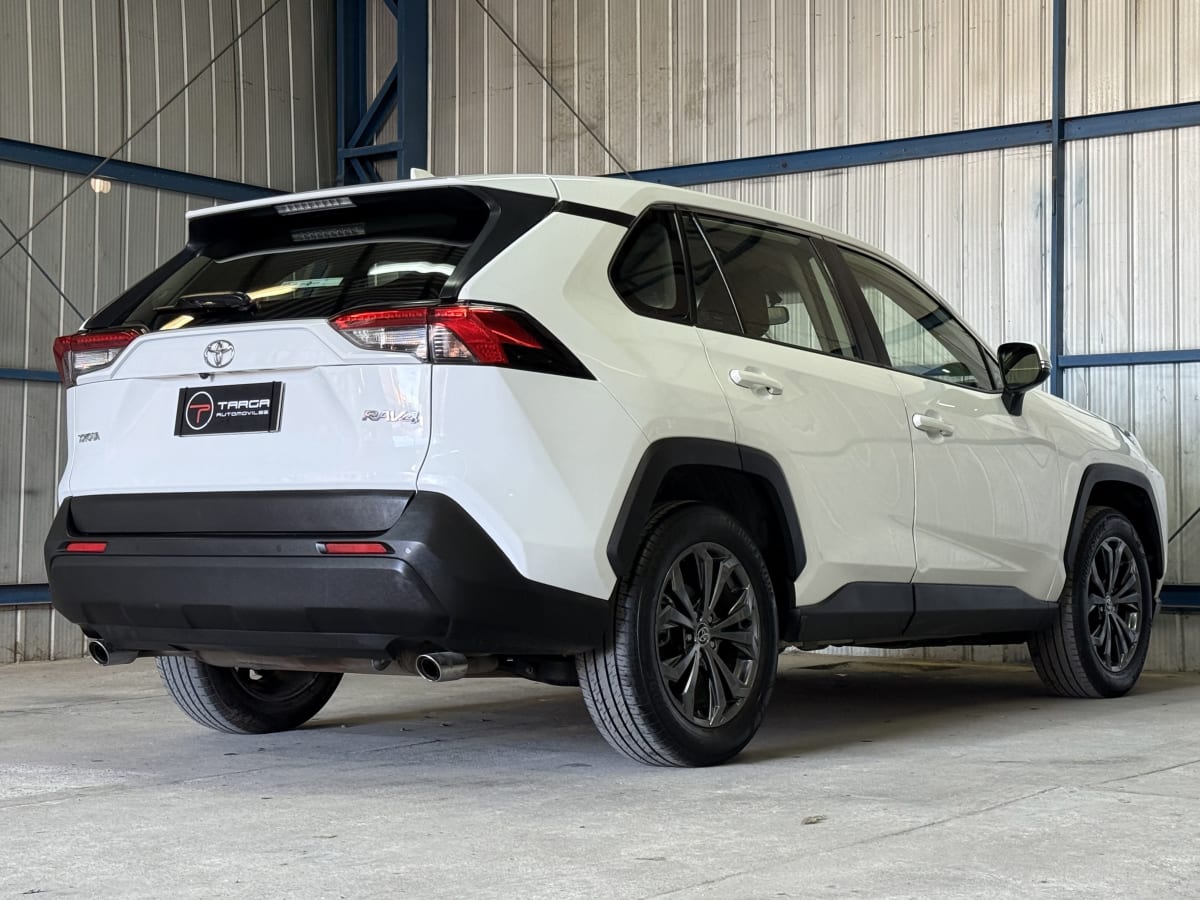 2022 Toyota RAV4 Le - Miniatura 4