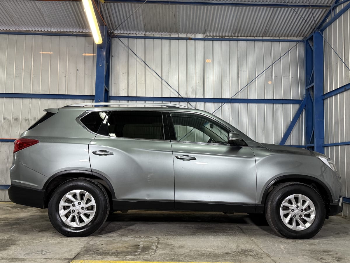 2019 SsangYong Rexton 2.2D - Miniatura 3