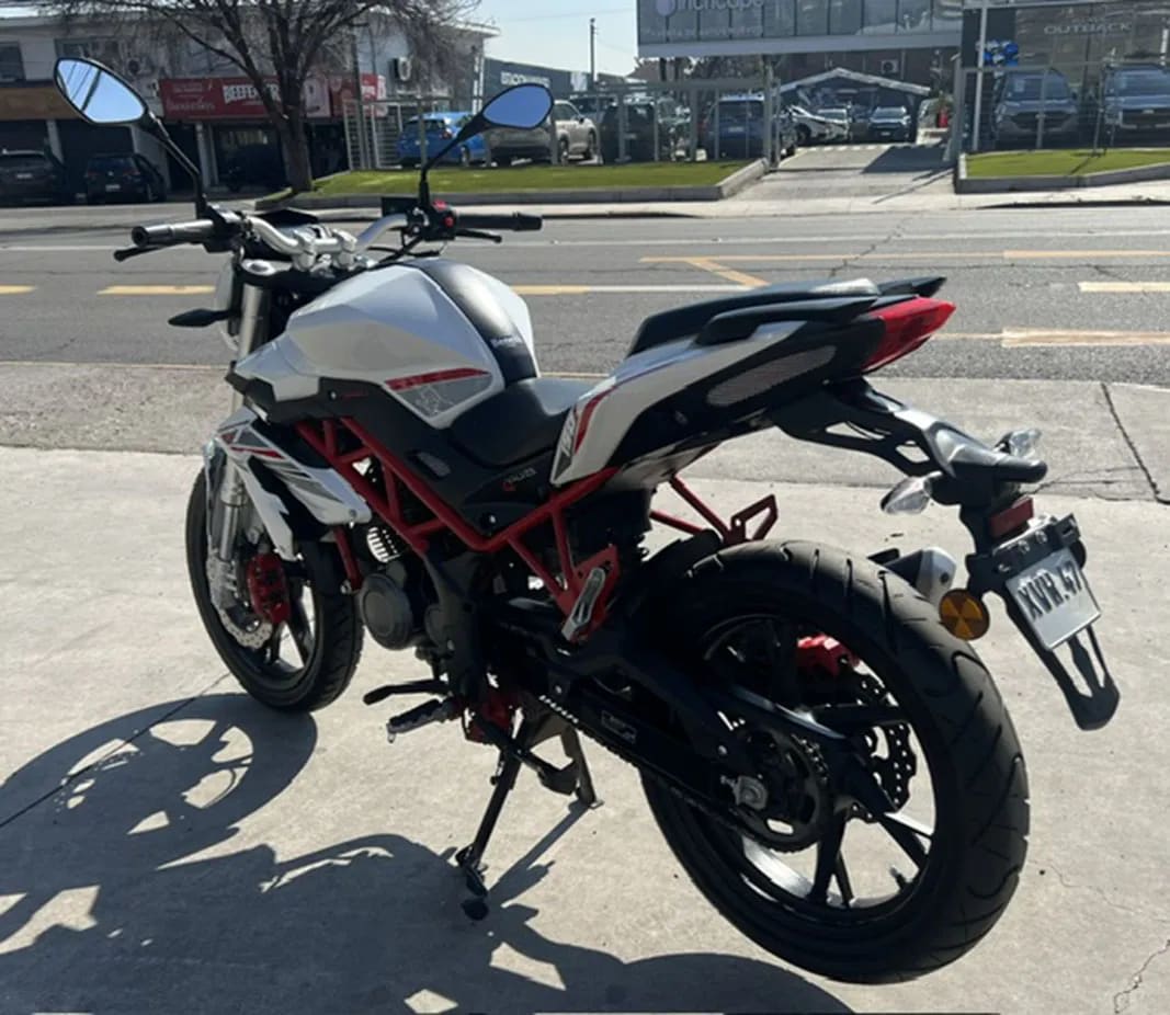 2024 Benelli TNT 150 - Miniatura 3