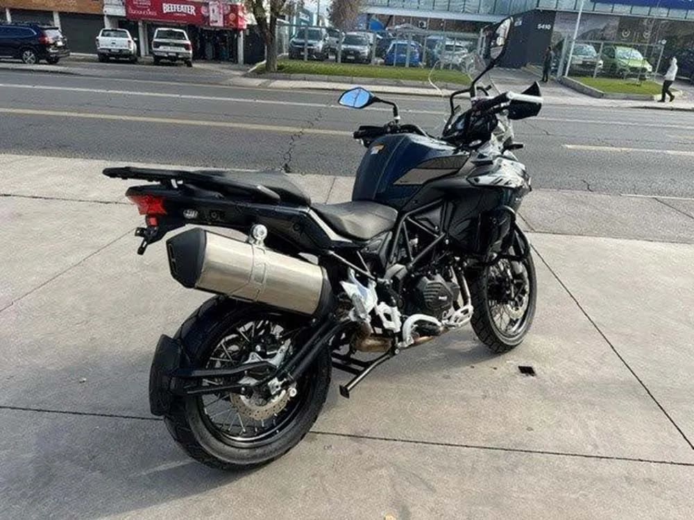 2025 Benelli TRX 502X Azul - Miniatura 5