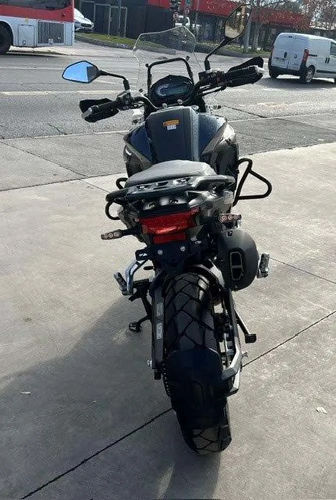 2025 Benelli TRX 502X Azul - Miniatura 6