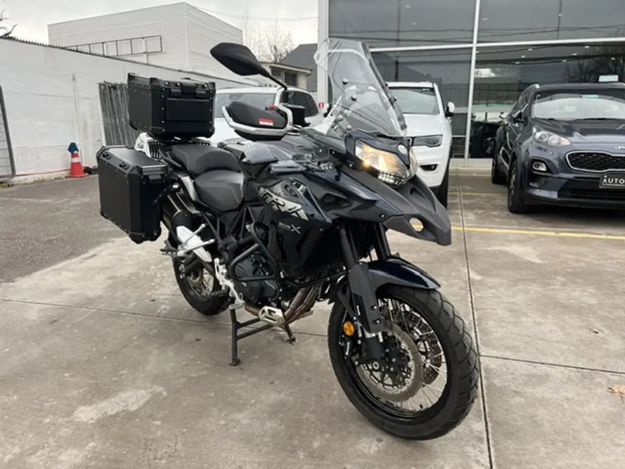 2025 Benelli TRK 502 Azul - Imagen 1