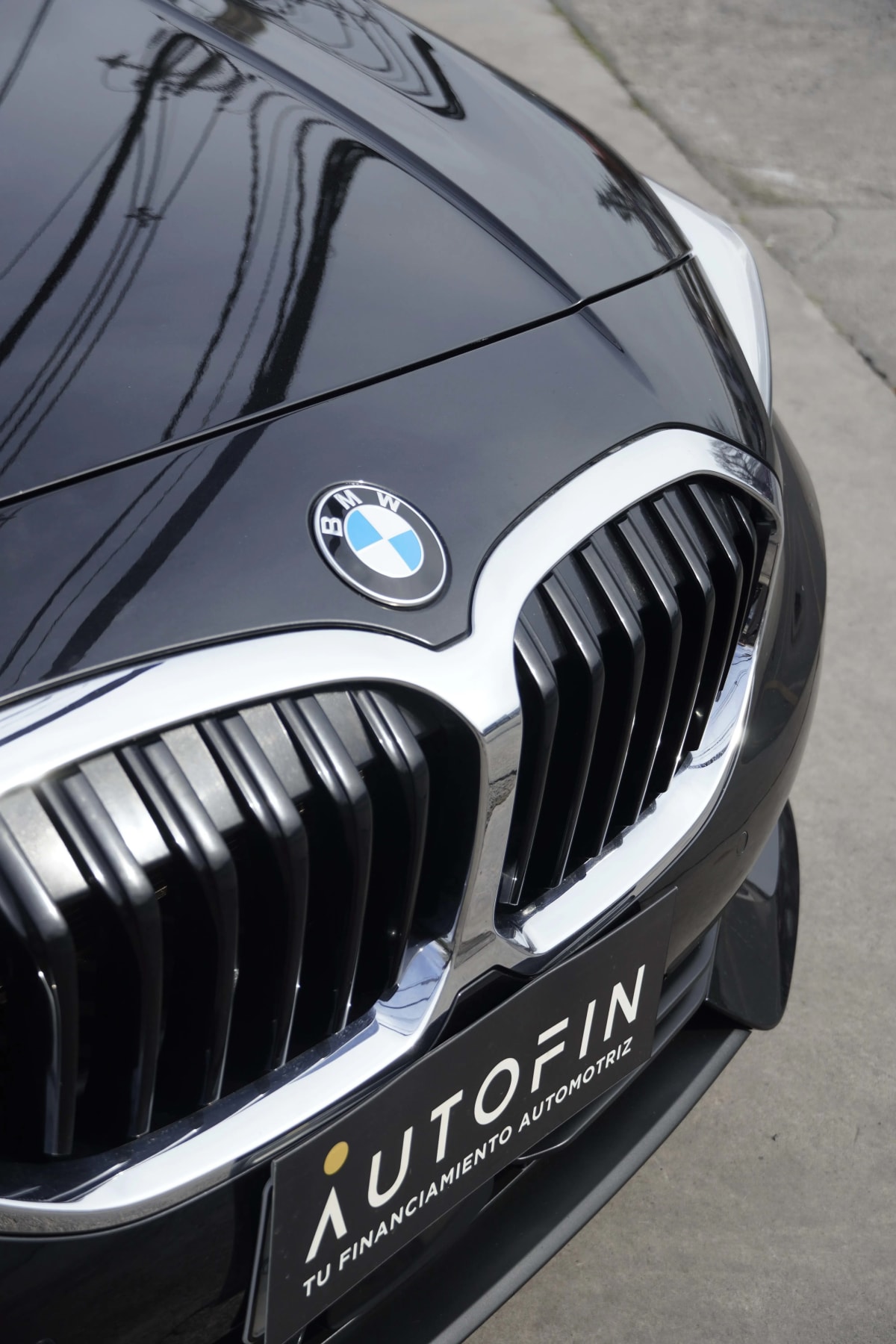 2024 Bmw 118 1 Negro - Miniatura 2