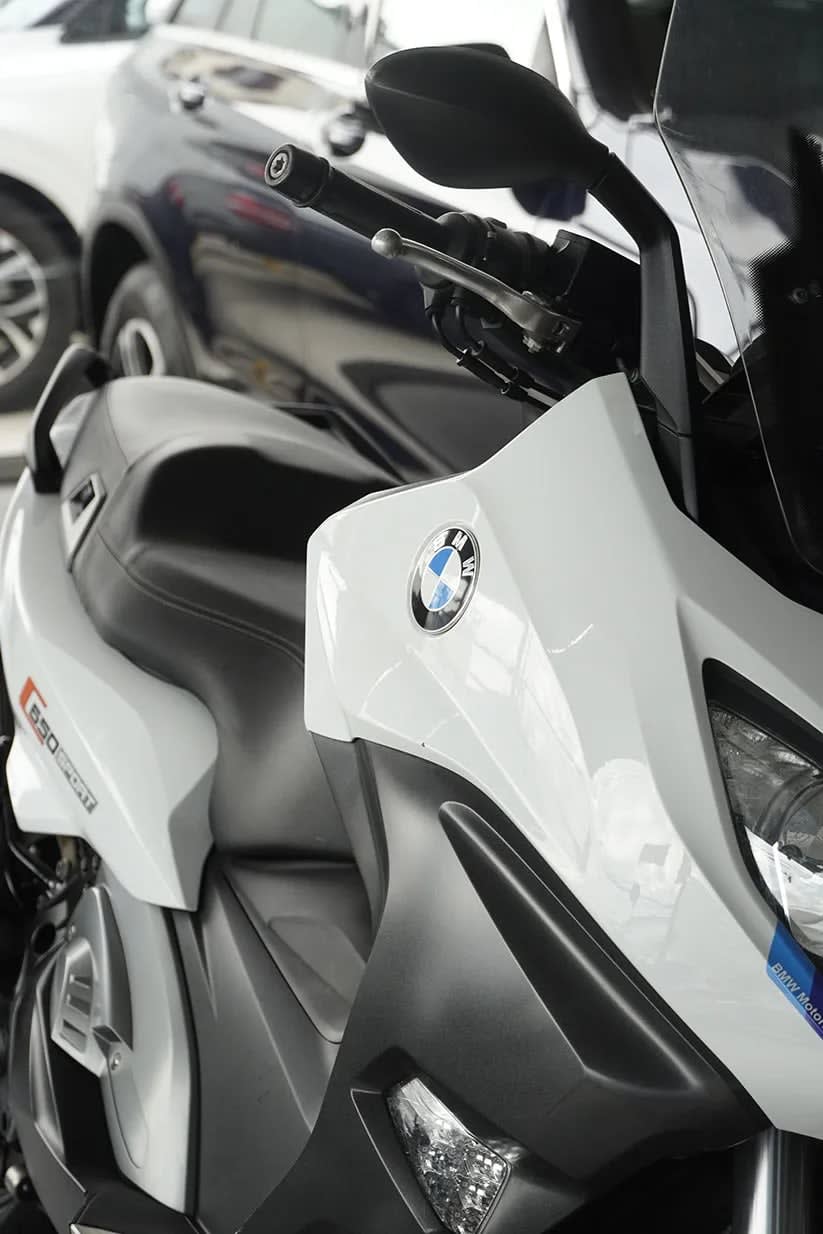 2018 BMW C 650 Blanco - Miniatura 4