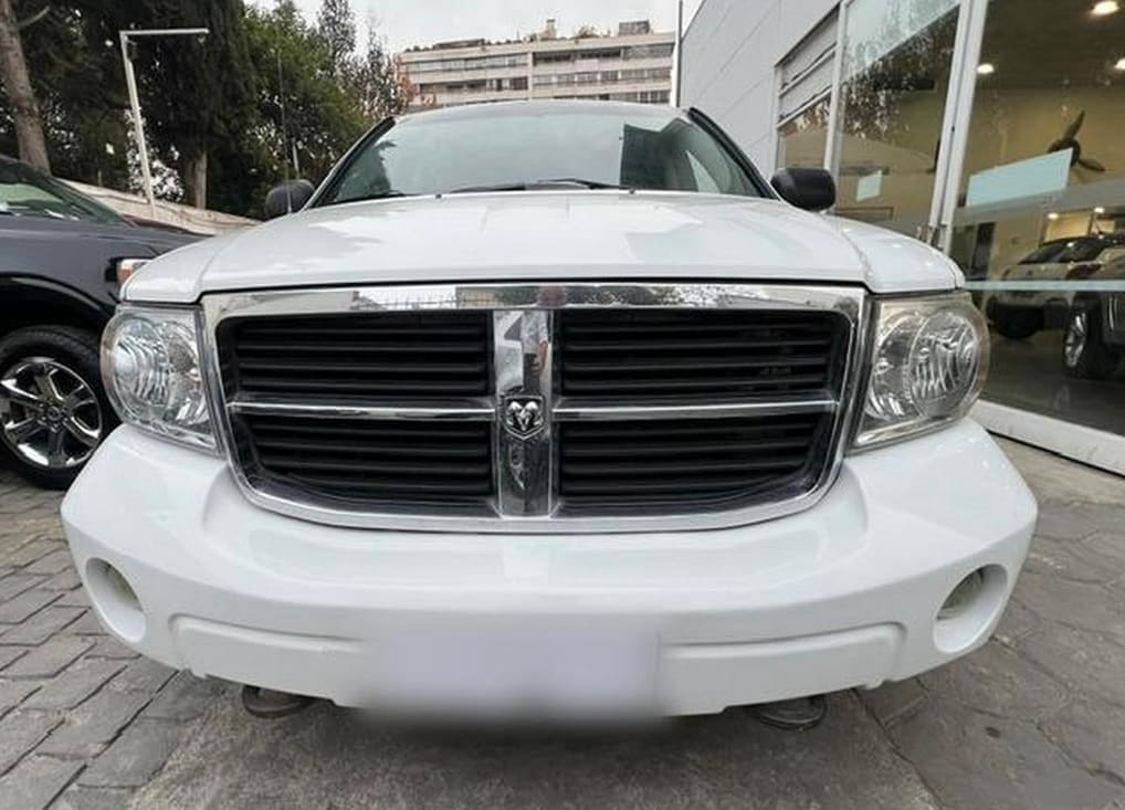 2010 Dodge DURANGO SLT - Miniatura 2