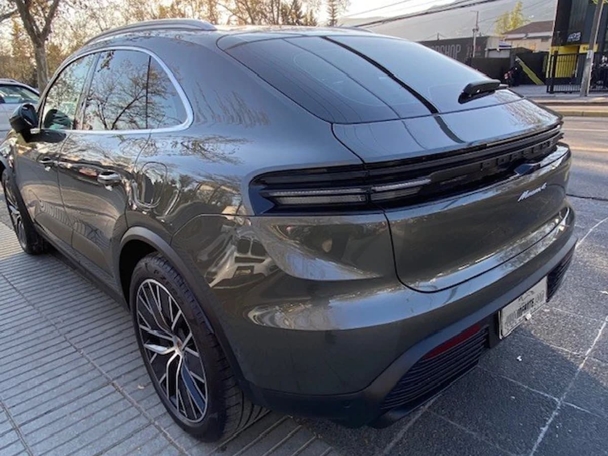2025 PORSCHE Macan 4 - Miniatura 4