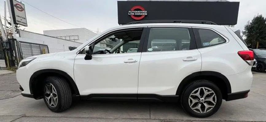 2023 Subaru FORESTER DYNAMIC Blanco - Miniatura 8