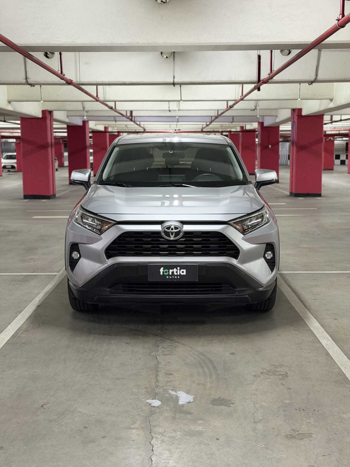2022 Toyota New RAV4 Gris - Miniatura 2