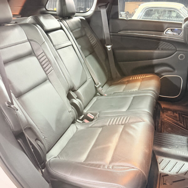 2020 Jeep Grand Cherokee SRT Blanco - Miniatura 10