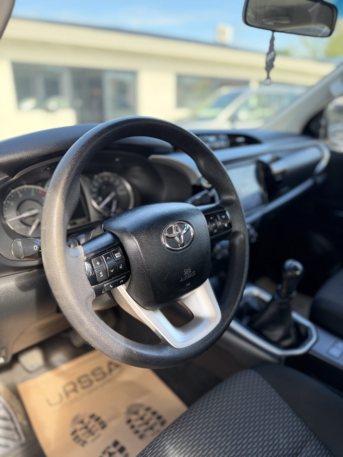 2020 Nissan Navara NP300 - Miniatura 8