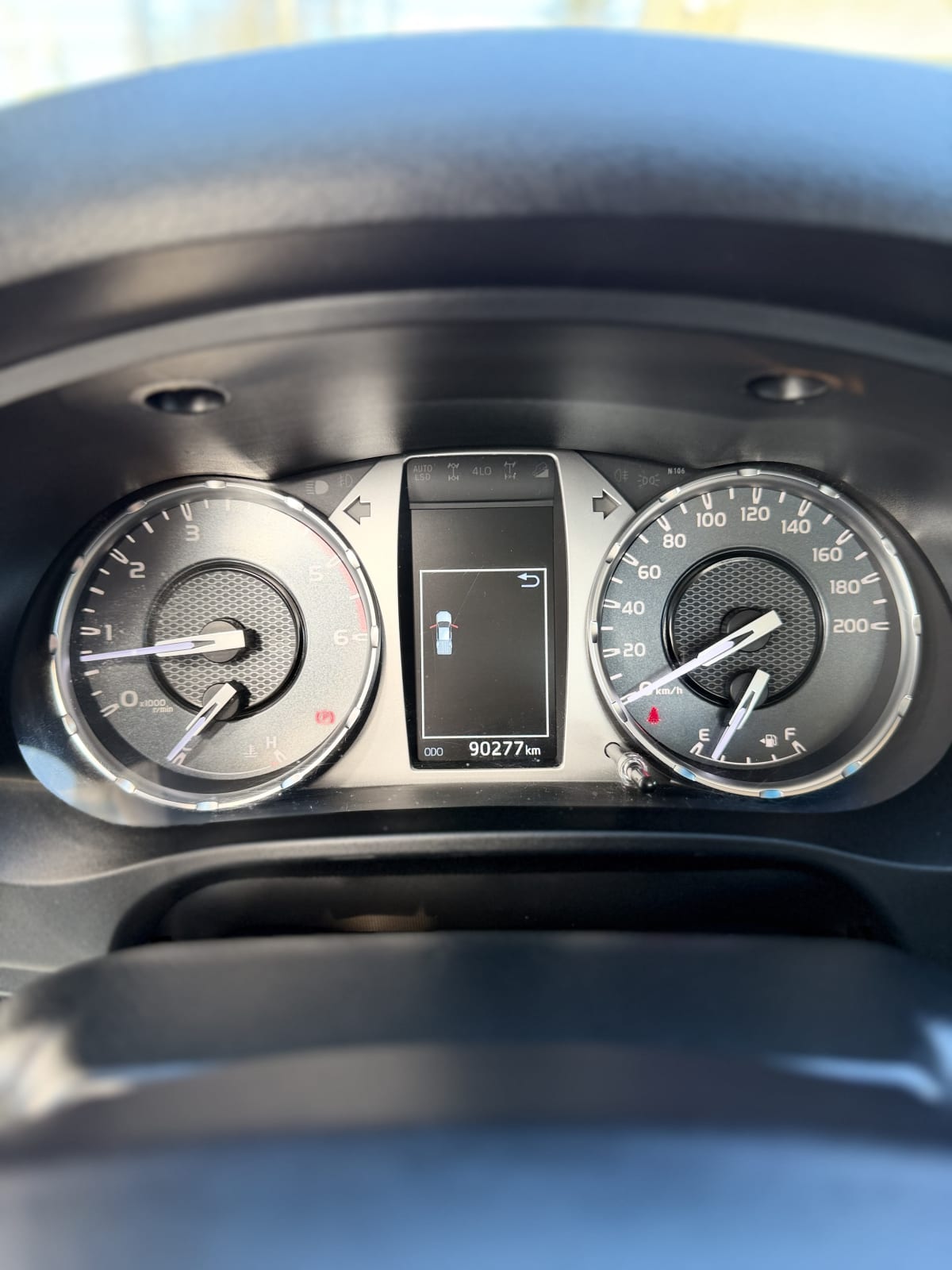 2020 Nissan Navara NP300 - Miniatura 10
