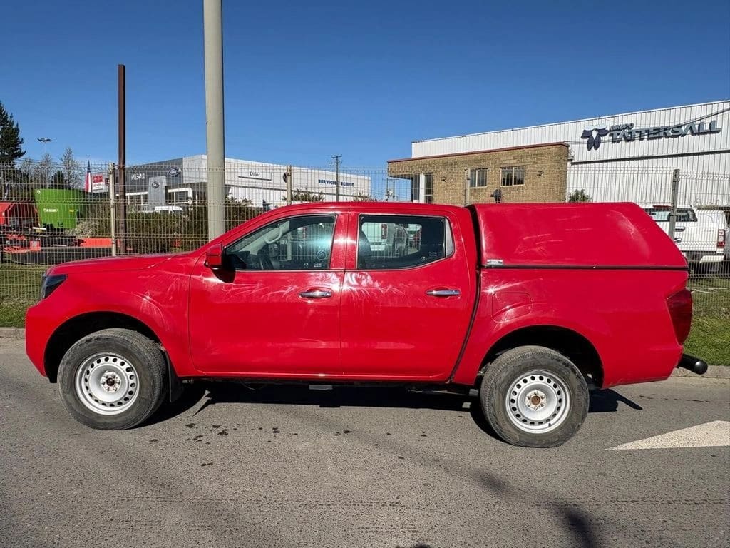 2024 Nissan Navara DC - Miniatura 4