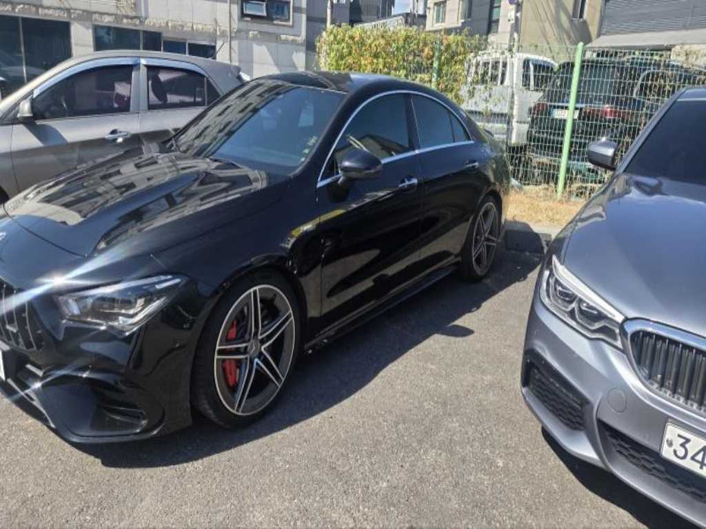 2021 Mercedes-Benz Cla Mercedes Benz Class Ref 418170 - Miniatura 2