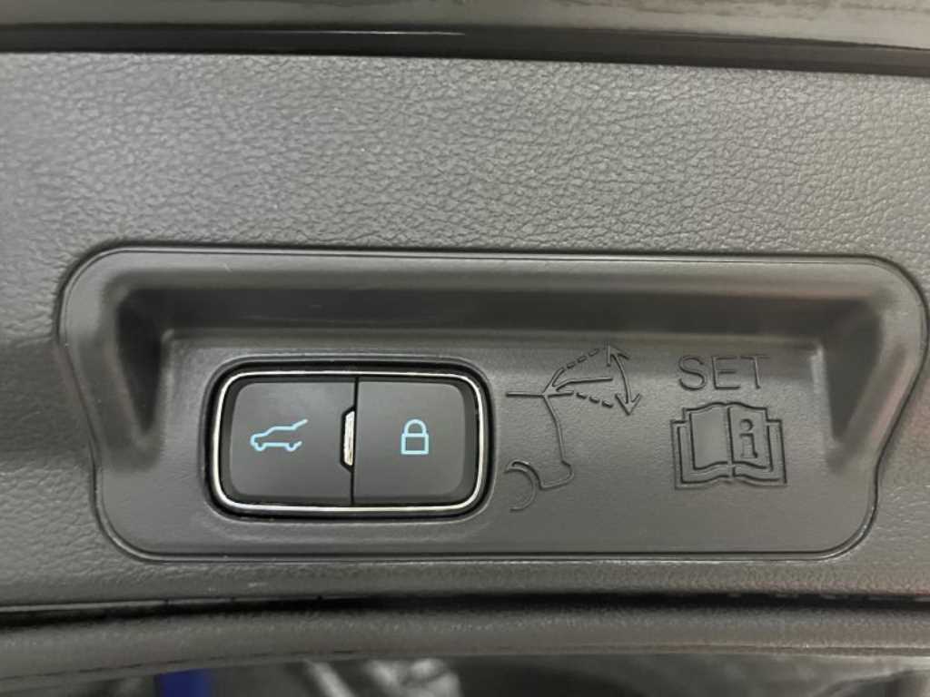 2025 Ford Explorer 6th - Miniatura 7