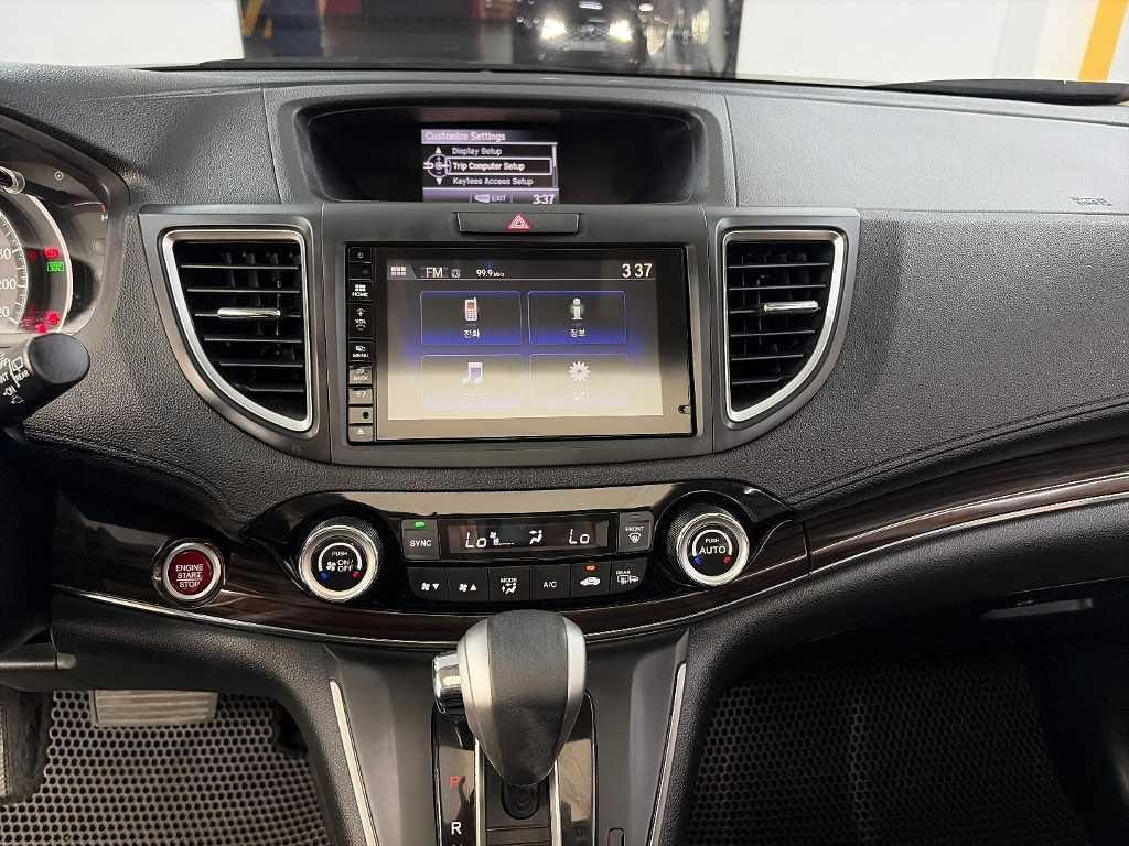 2016 Honda Cr V 4WD - Miniatura 10