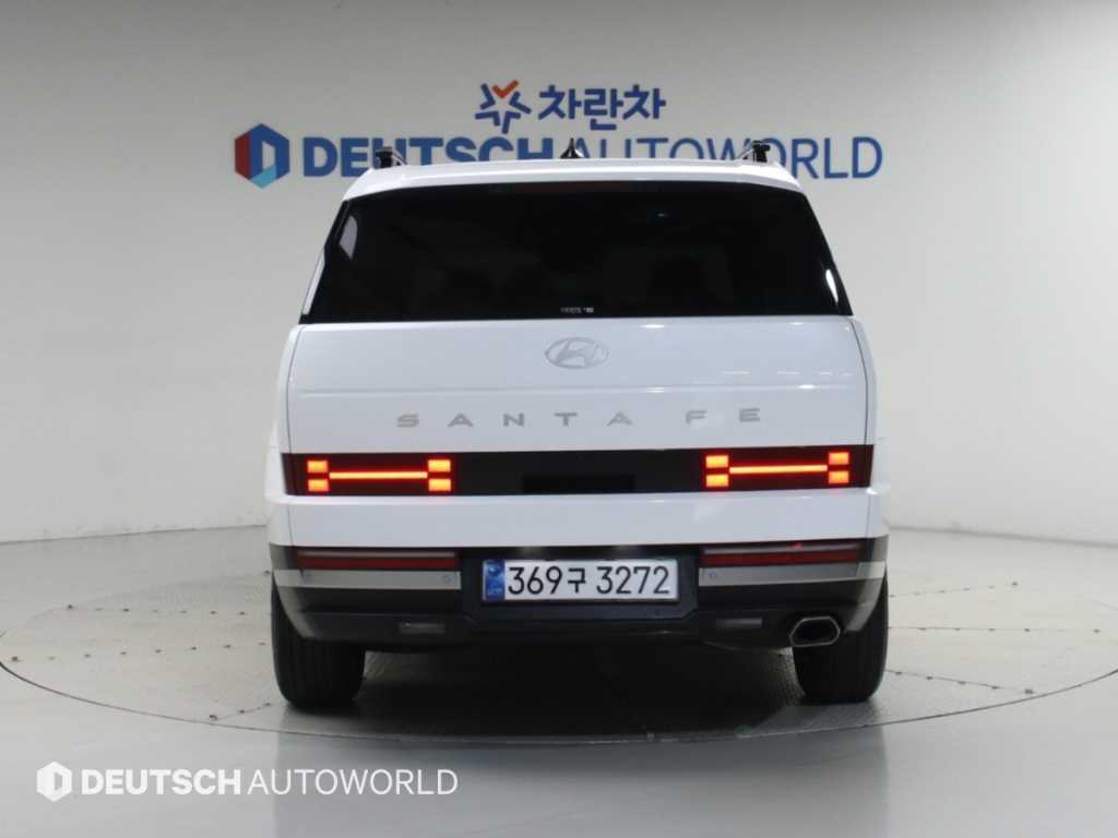 2026 Hyundai Santa Fe MX5 Blanco - Miniatura 4