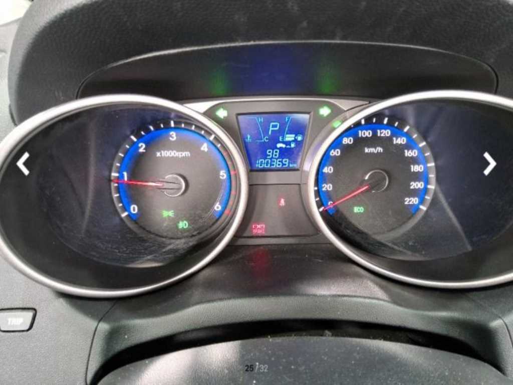 2015 Hyundai Tucson iX - Miniatura 9