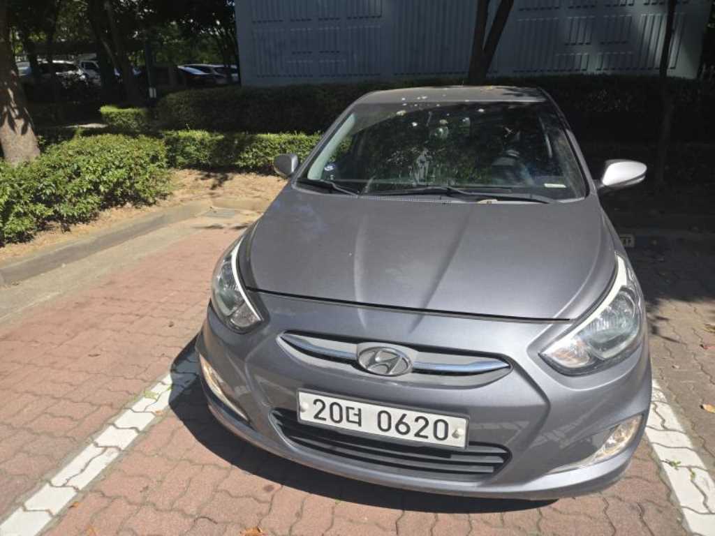 2016 Hyundai Accent New Gris - Imagen 1