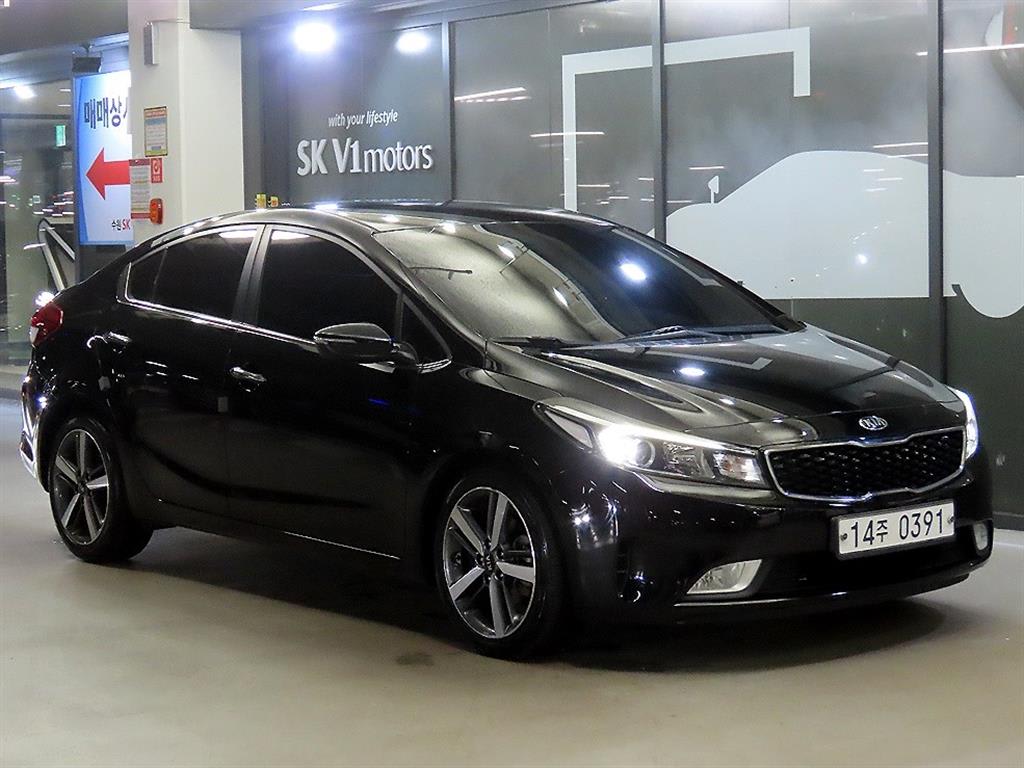 2017 Kia K3 1.6 Negro - Imagen 1