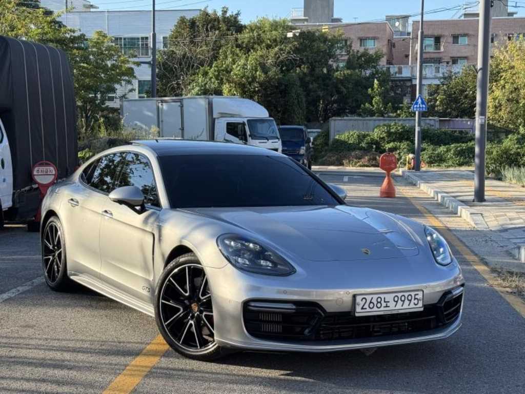 2020 Porsche Panamera (971) - Imagen 1