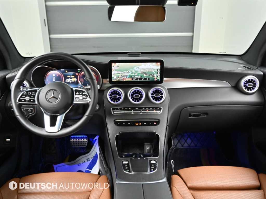 2023 Mercedes-Benz GLC Mercedes Benz Class Ref 418140 - Miniatura 7