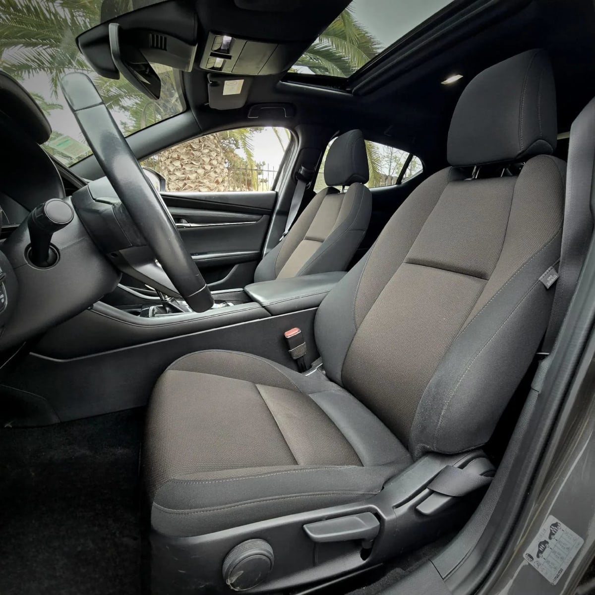 2021 Mazda 3 Sport - Miniatura 4