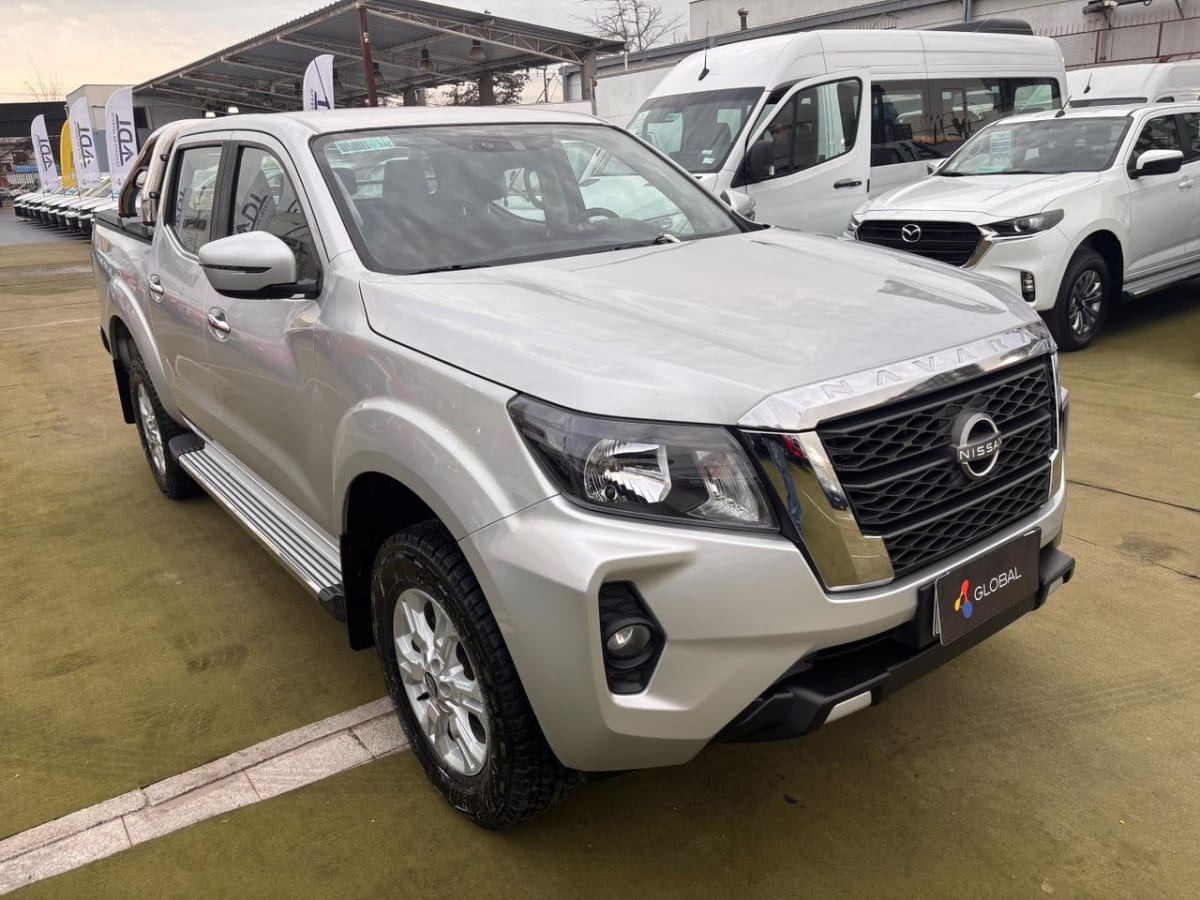 2023 Nissan Navara Plata - Miniatura 3