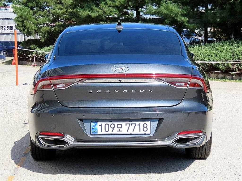 2022 Hyundai Grandeur Ref 418522 Gray - Miniatura 6