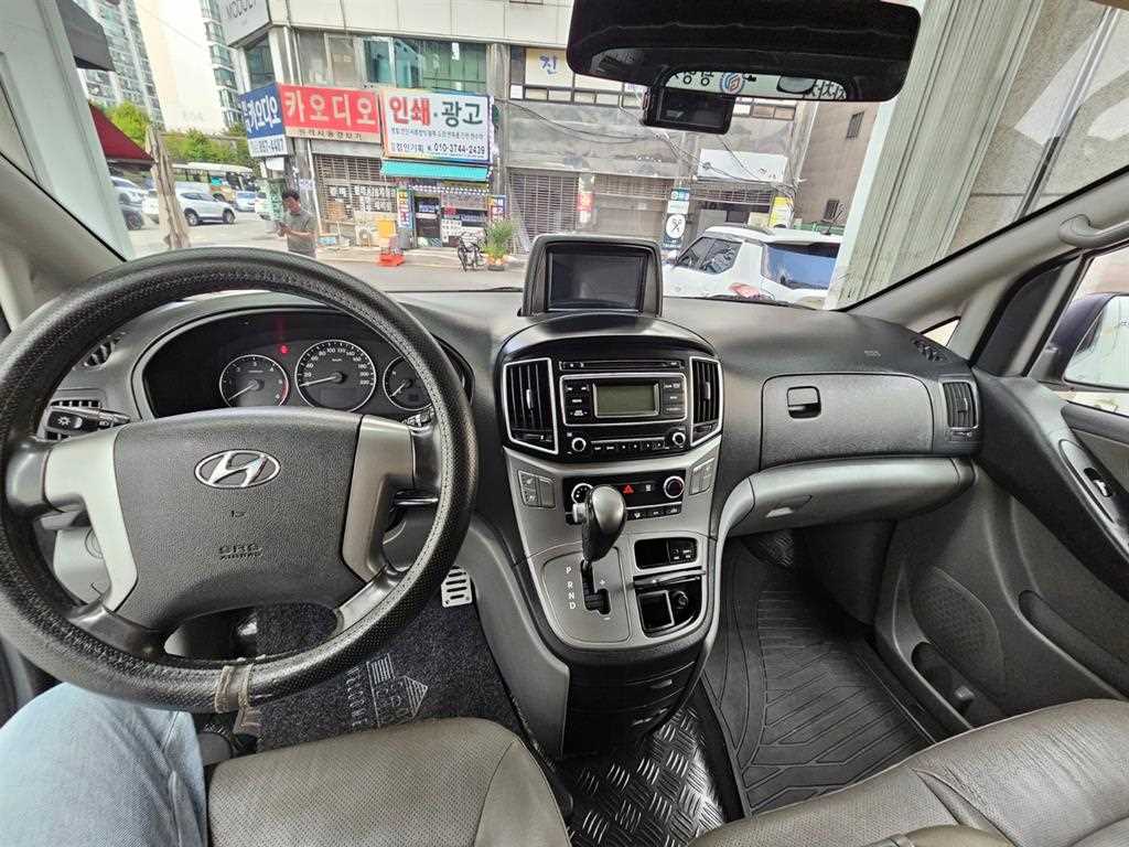 2019 Hyundai Starex Ref 418519 Diesel - Miniatura 7