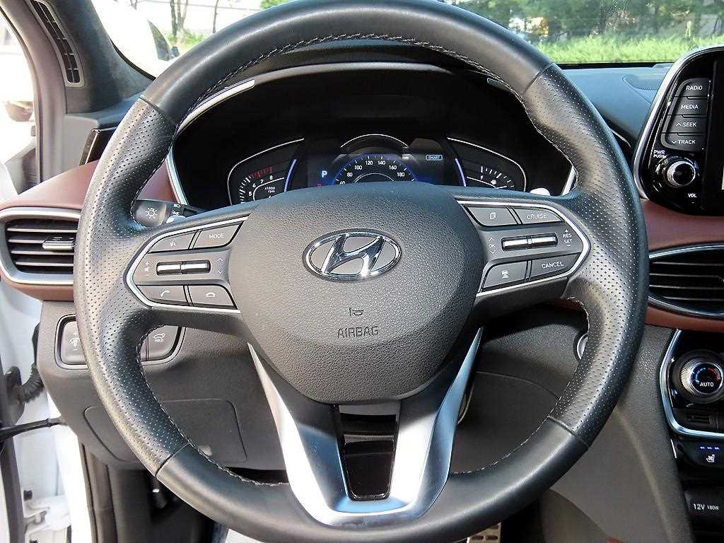 2020 Hyundai Santa Fe Ref 418269 White - Miniatura 8