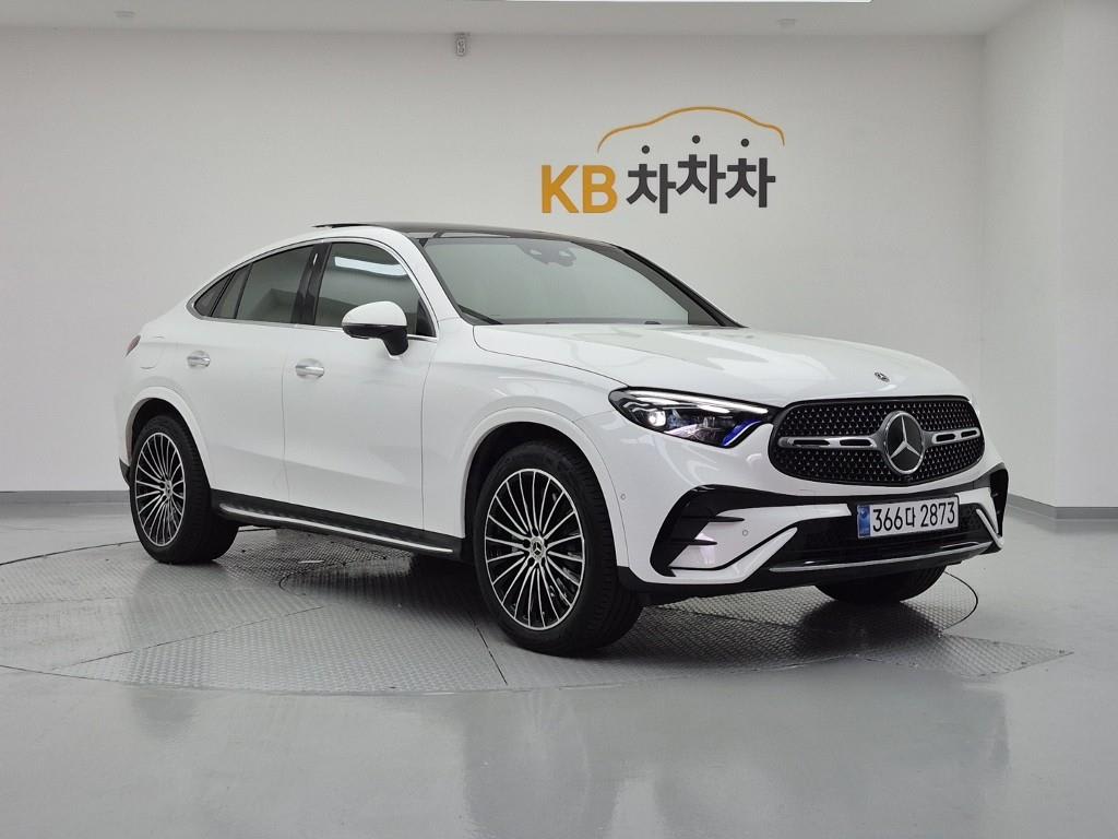 2025 Mercedes-Benz GLC Mercedes Benz Class Ref 418466 - Miniatura 2
