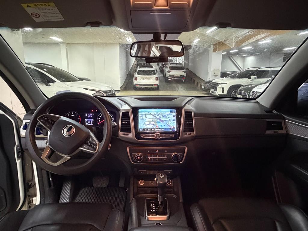 2019 SsangYong Rexton Ref 418500 White - Miniatura 8