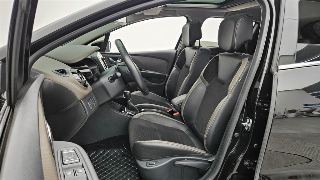 2018 Samsung Clio Ref 418497 Diesel Black - Miniatura 4