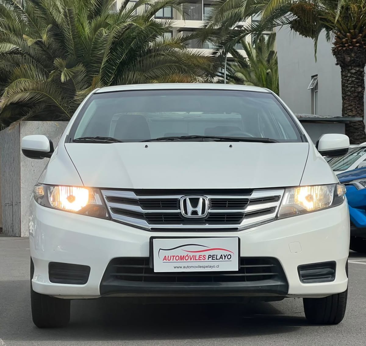 2014 Honda City LX Blanco - Miniatura 2