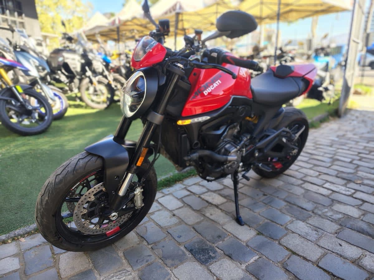 2023 Ducati Monster Plus - Miniatura 7