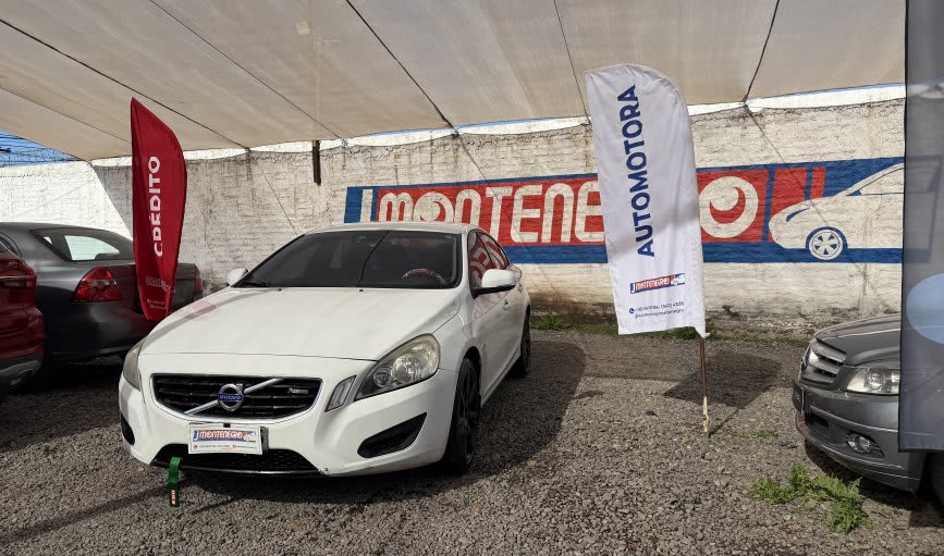 2012 Volvo S60 - Miniatura 2