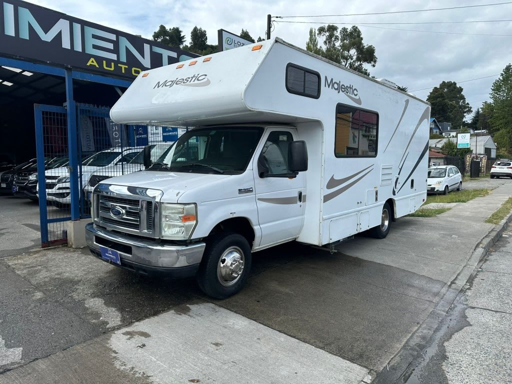 2015 Ford E-350 MAJESTIC - Imagen 1